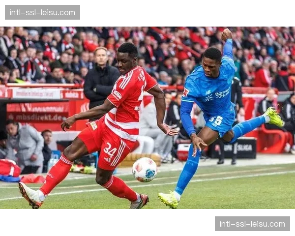 柏林联合1-0爆冷击败勒沃库森，终结对手不败势头