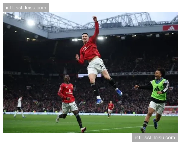 欧文预测：切尔西将客场小胜，曼联难取三分